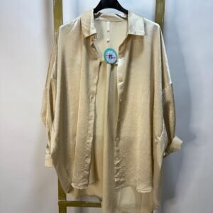 Camisa Satinada Oversize en Beige