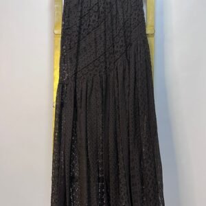 1 Falda midi de encaje negro