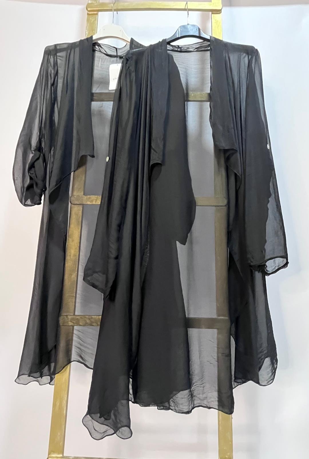 Kimono largo negro de gasa